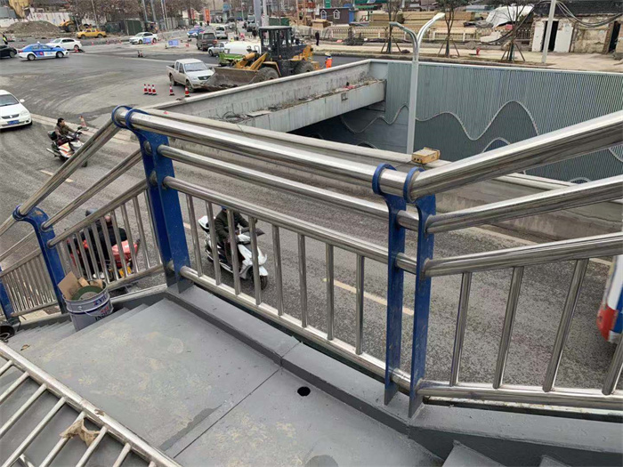 花溪和尚坡桥护栏